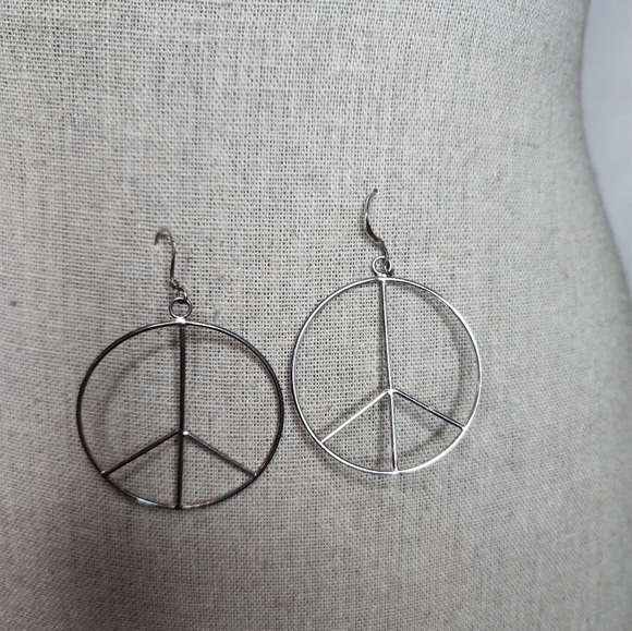 Vintage Sterling Silver Peace Sign Earrings - Picture 2 of 6